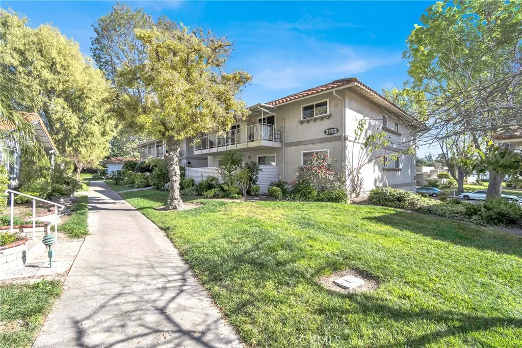 2153 Ronda Granada A, Laguna Woods, California 92637 home-pic-7