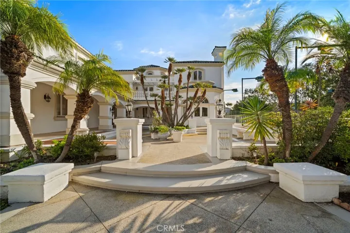 Ocean view Italian villa just 3 miles from Dana Point harbor