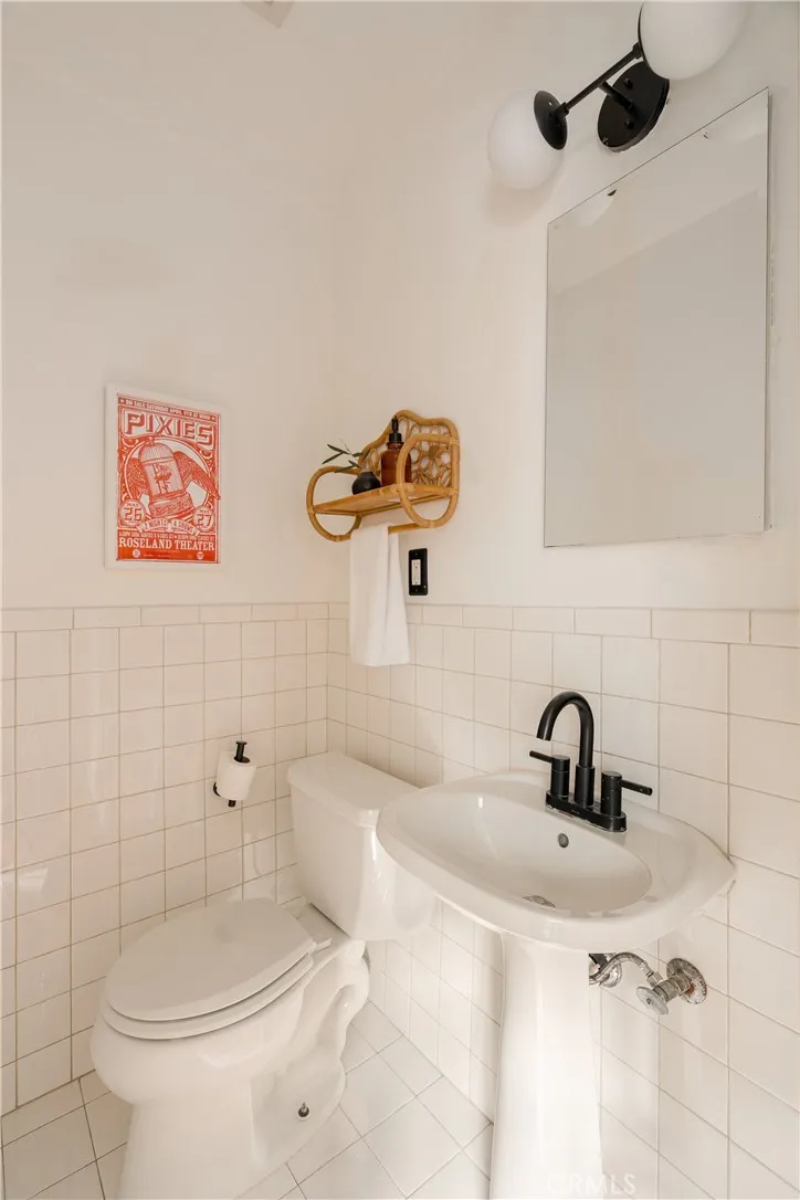2958 Swan, Los Angeles, California 90026 home-pic-21
