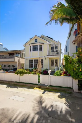 336 10th Street, Manhattan Beach, California 90266