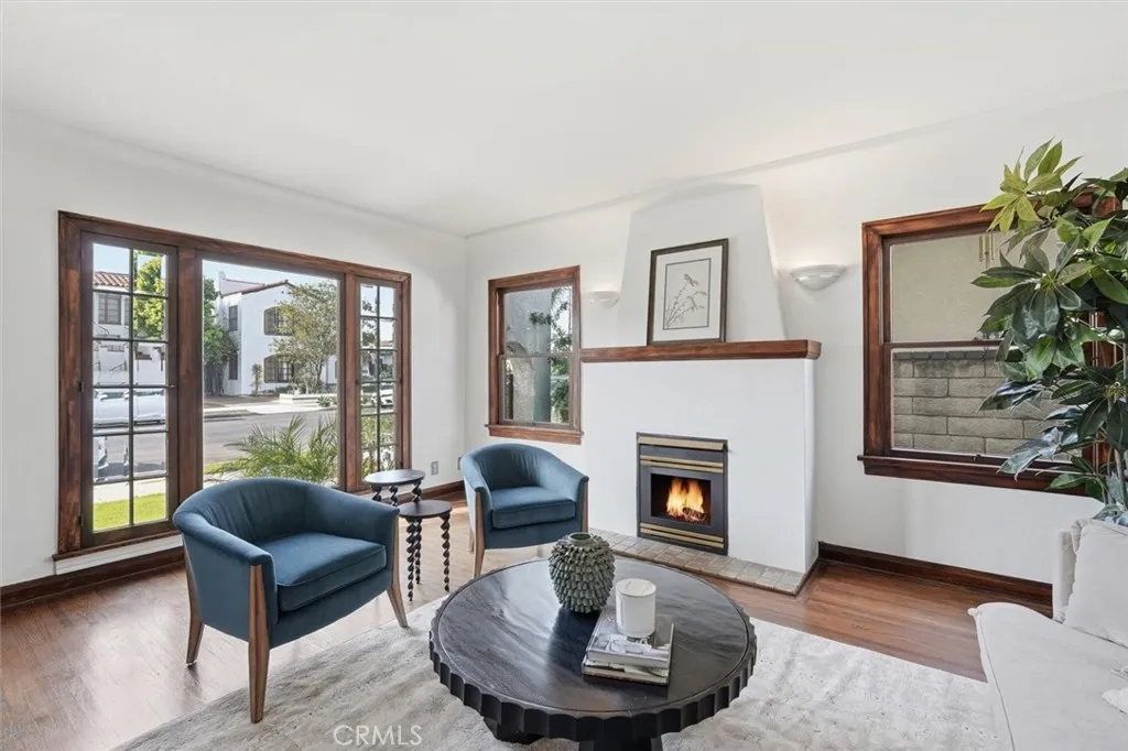650 Roycroft, Long Beach, California 90814 home-pic-4