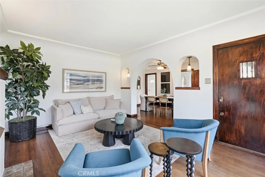 650 Roycroft, Long Beach, California 90814 home-pic-6