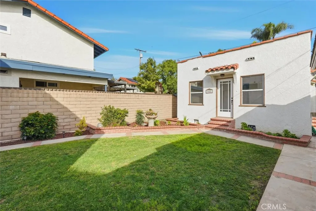 650 Roycroft, Long Beach, California 90814 home-pic-31
