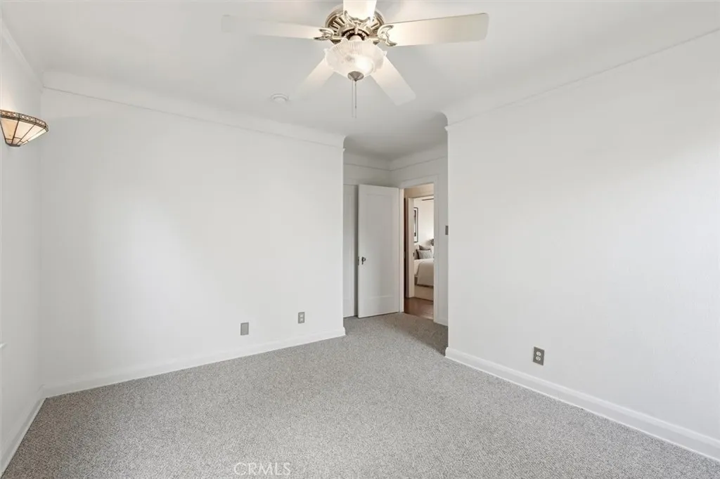 650 Roycroft, Long Beach, California 90814 home-pic-20