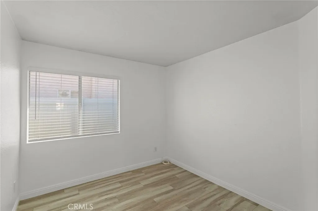 3178 Dogwood Drive, Corona, California 92882 home-pic-20