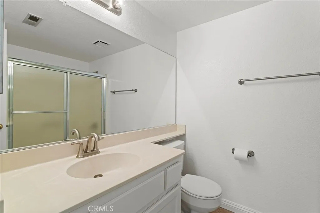 3178 Dogwood Drive, Corona, California 92882 home-pic-22