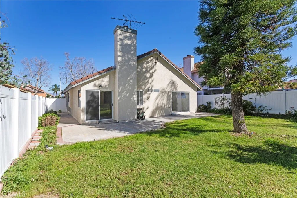 3178 Dogwood Drive, Corona, California 92882 home-pic-24