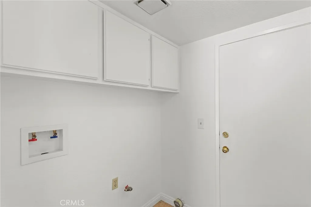 3178 Dogwood Drive, Corona, California 92882 home-pic-23