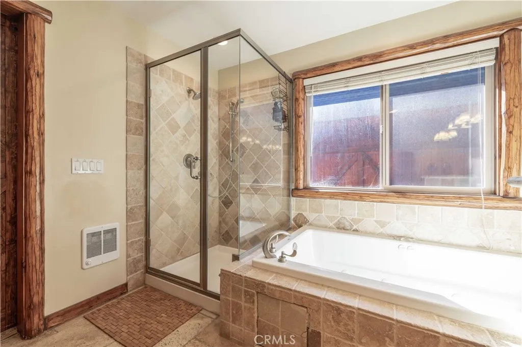42550 Bear Loop, Big Bear City, California 92314 home-pic-15
