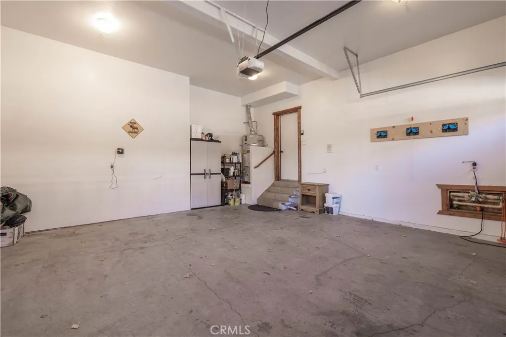 42550 Bear Loop, Big Bear City, California 92314 home-pic-35