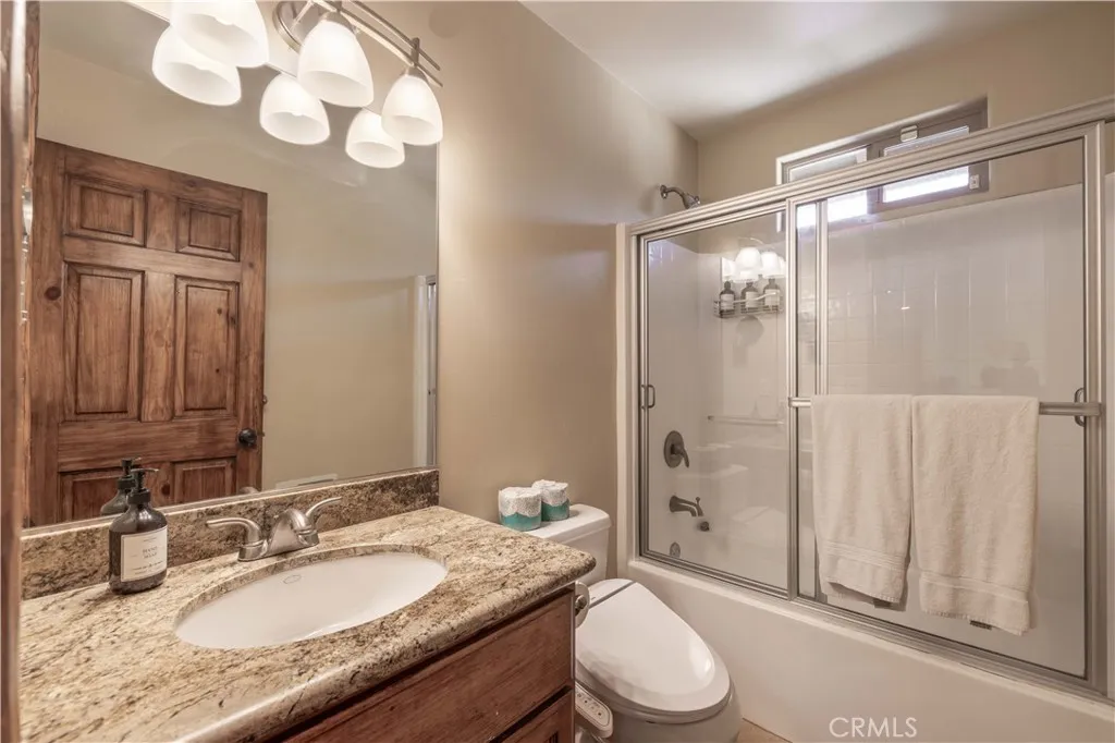 42550 Bear Loop, Big Bear City, California 92314 home-pic-23
