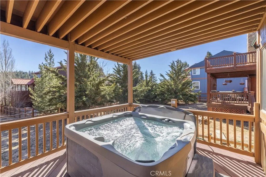 42550 Bear Loop, Big Bear City, California 92314 home-pic-29