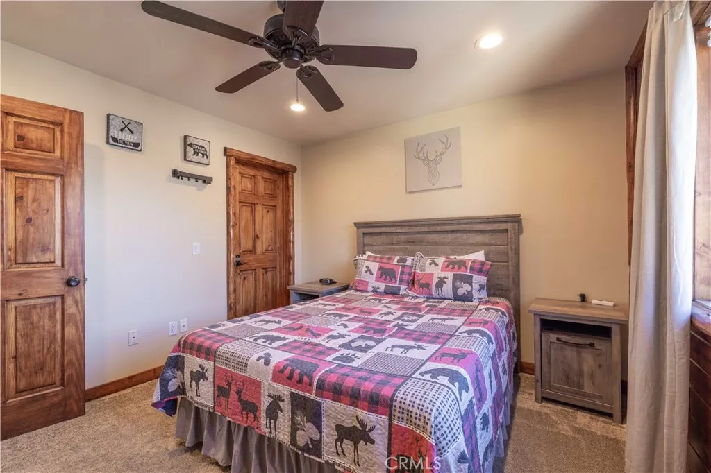 42550 Bear Loop, Big Bear City, California 92314 home-pic-21