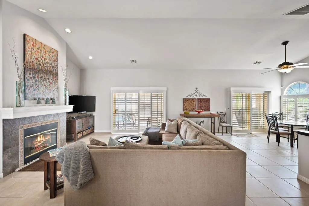 109 Chelsea Circle, Palm Desert, California 92260 home-pic-7