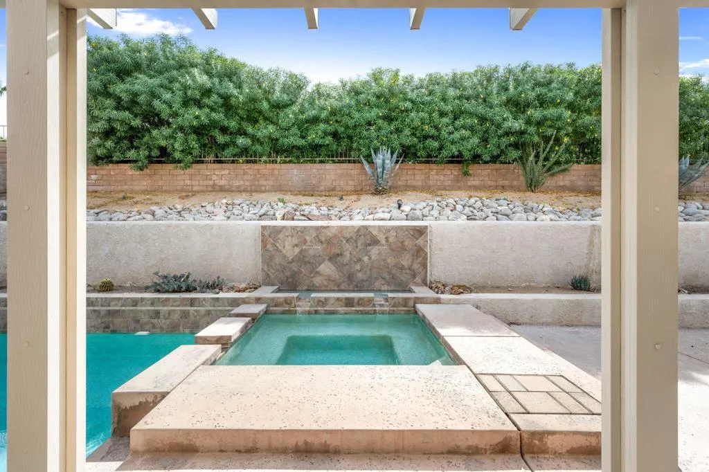 109 Chelsea Circle, Palm Desert, California 92260 home-pic-43