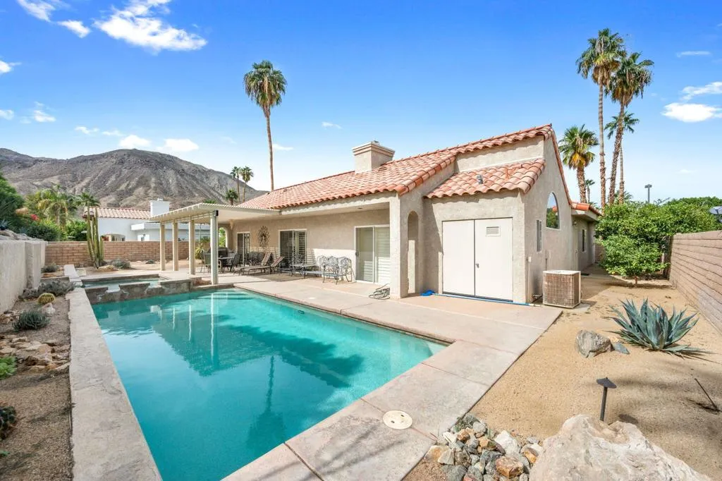 109 Chelsea Circle, Palm Desert, California 92260 home-pic-1