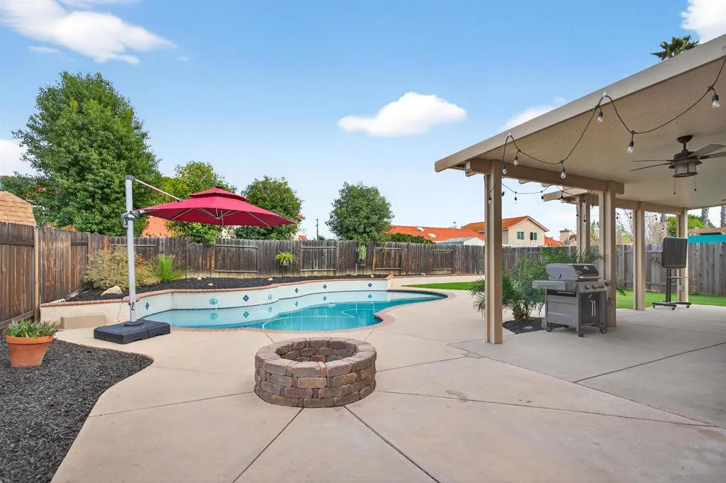 30932 Greensboro Dr, Temecula, California 92592 home-pic-17