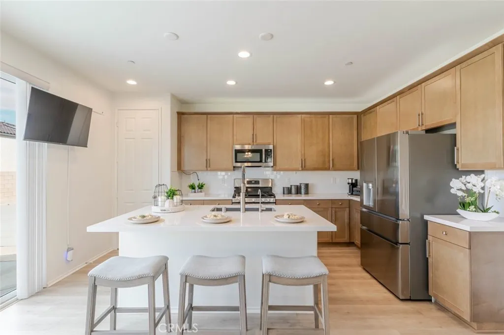 2133 Kettering Street, Lancaster, California 93535 home-pic-7