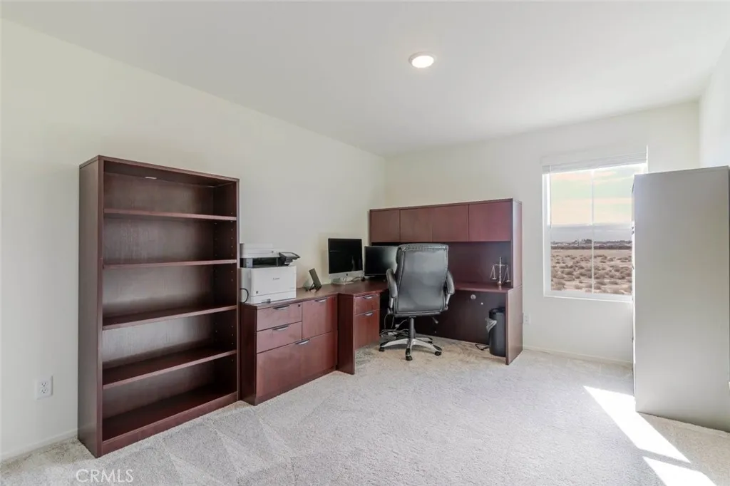 2133 Kettering Street, Lancaster, California 93535 home-pic-18