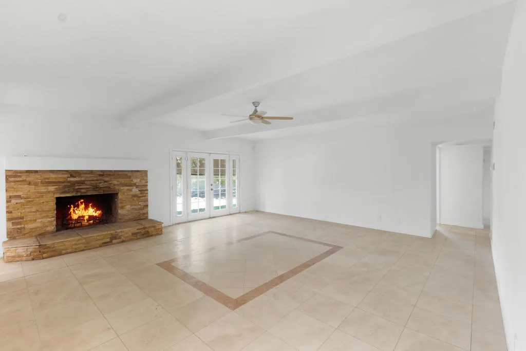 42510 Glass Drive, Bermuda Dunes, California 92203 home-pic-2