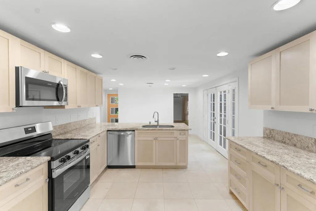 42510 Glass Drive, Bermuda Dunes, California 92203 home-pic-4