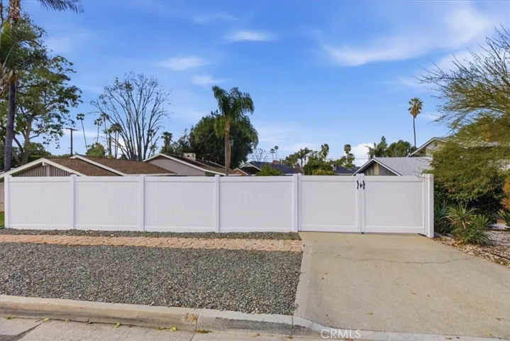2111 Elsinore Road, Riverside, California 92506