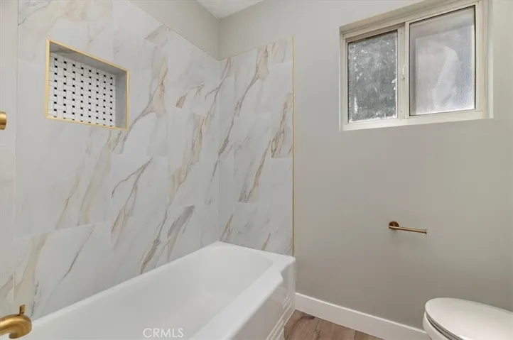 2111 Elsinore Road, Riverside, California 92506