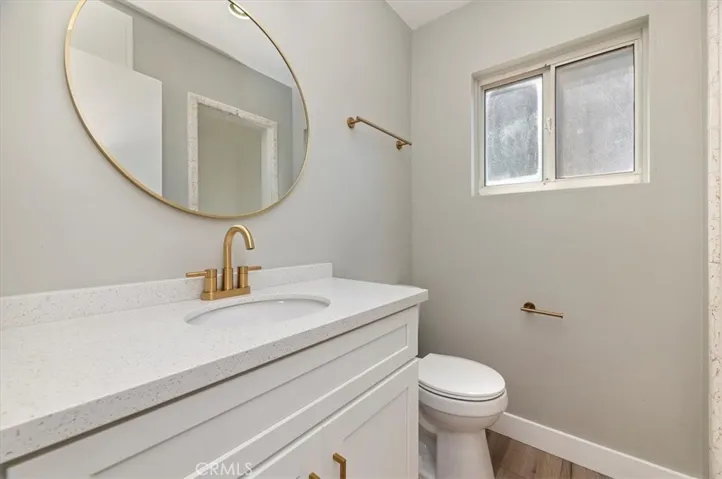 2111 Elsinore Road, Riverside, California 92506