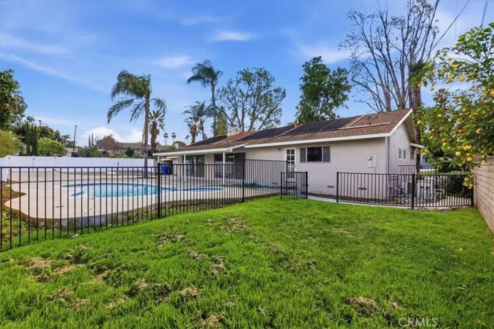 2111 Elsinore Road, Riverside, California 92506