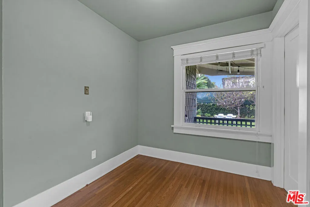 1331 N Cherokee Avenue, Los Angeles, California 90028 home-pic-25