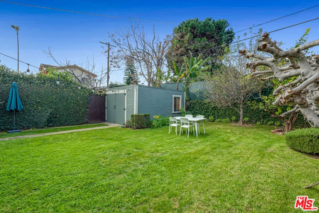 1331 N Cherokee Avenue, Los Angeles, California 90028 home-pic-29