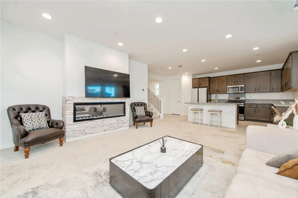 3873 Cranbrook Paseo, Ontario, California 91761 home-pic-13