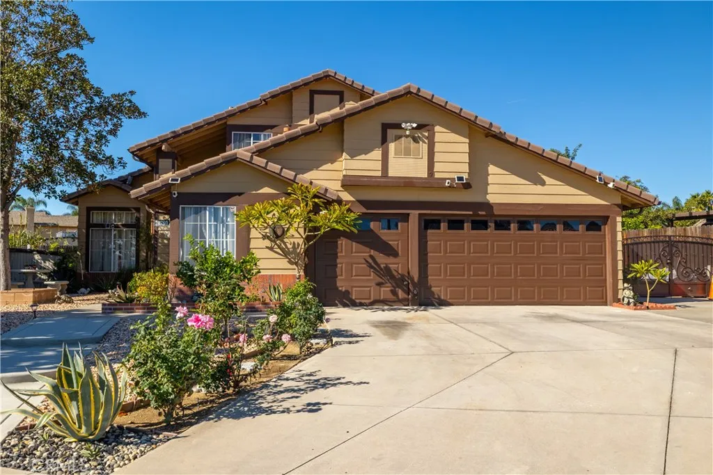 24780 Suburban, Moreno Valley, California 92551 home-pic-2