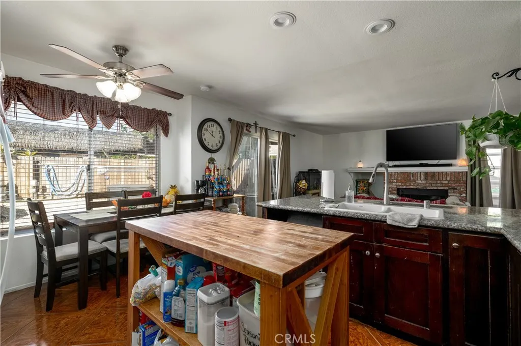 24780 Suburban, Moreno Valley, California 92551 home-pic-12