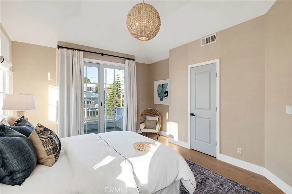 1450 6th Street, Manhattan Beach, California 90266 home-pic-49