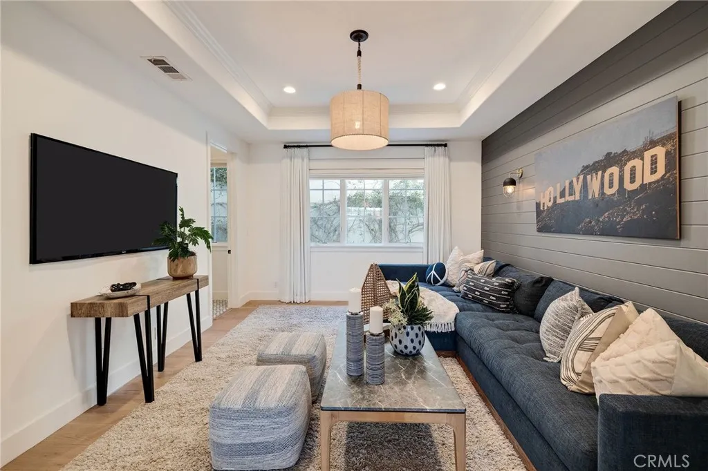 1450 6th Street, Manhattan Beach, California 90266 home-pic-10