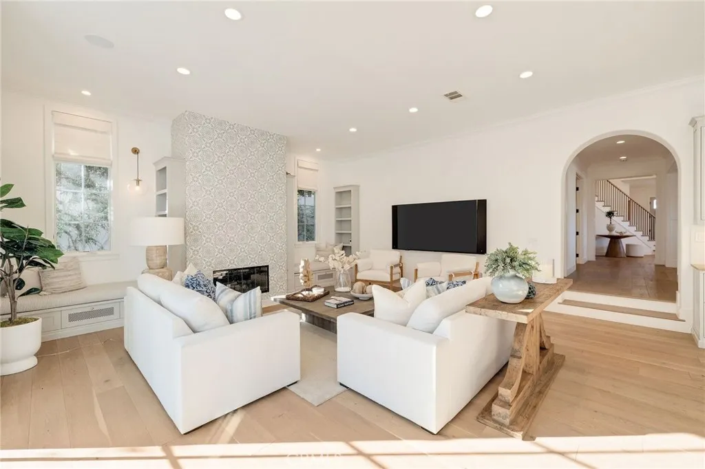 1450 6th Street, Manhattan Beach, California 90266 home-pic-27