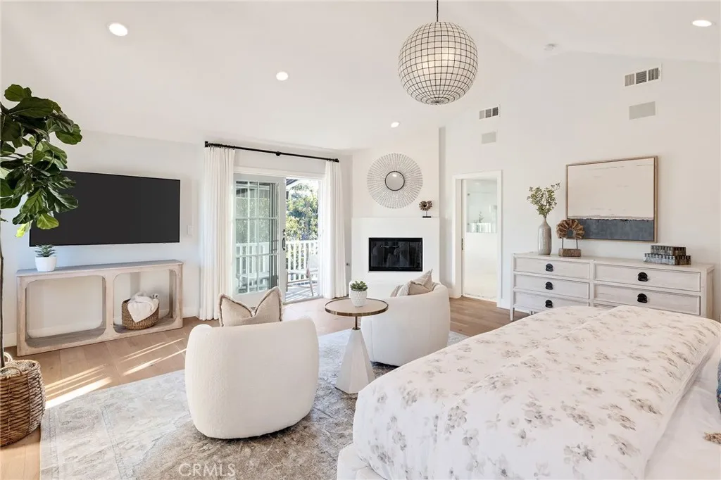 1450 6th Street, Manhattan Beach, California 90266 home-pic-42