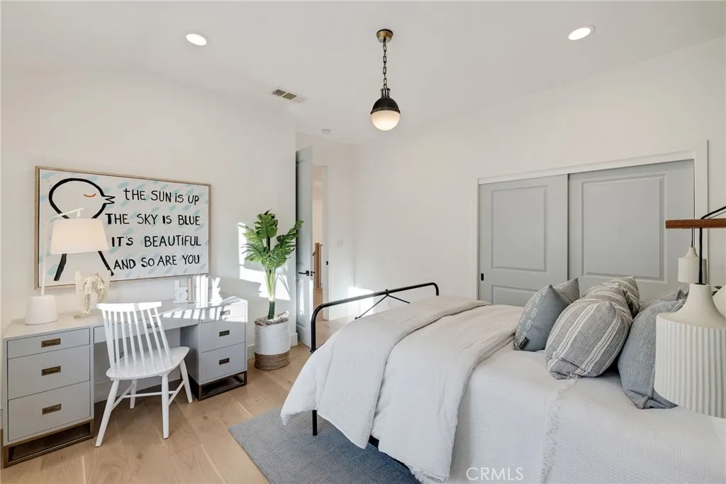1450 6th Street, Manhattan Beach, California 90266 home-pic-63