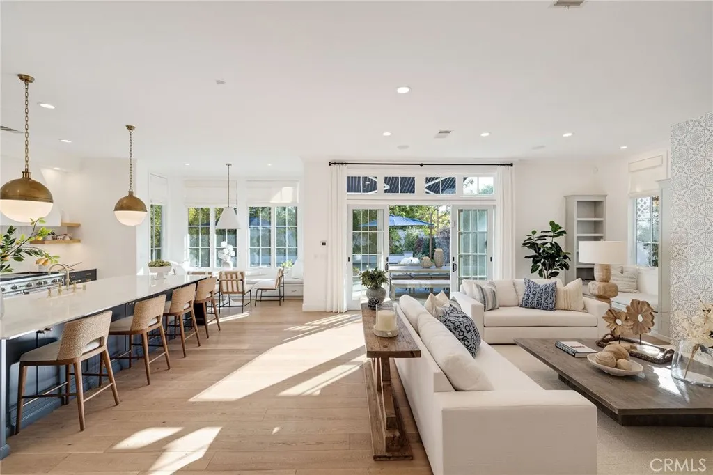 1450 6th Street, Manhattan Beach, California 90266 home-pic-16
