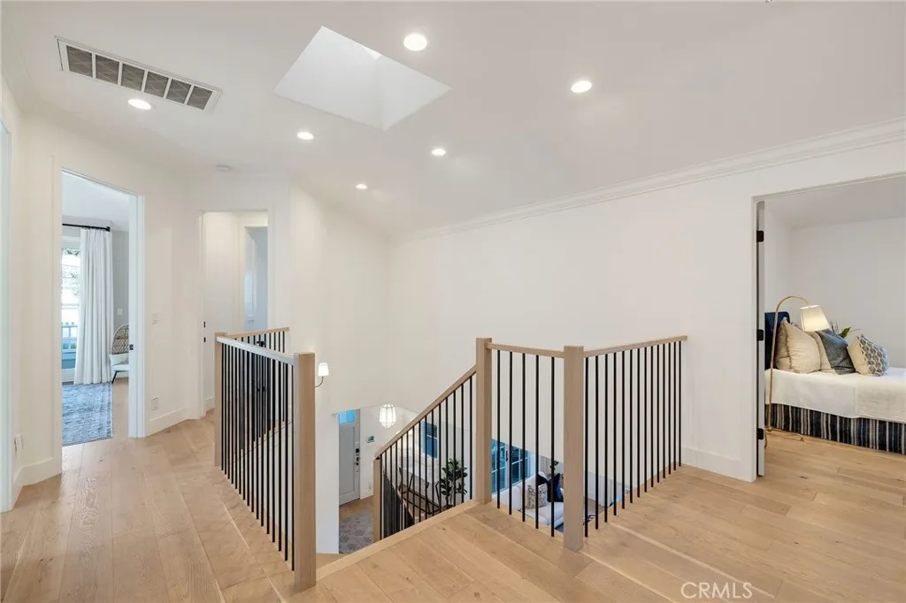 1450 6th Street, Manhattan Beach, California 90266 home-pic-46