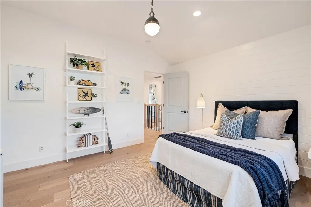 1450 6th Street, Manhattan Beach, California 90266 home-pic-68