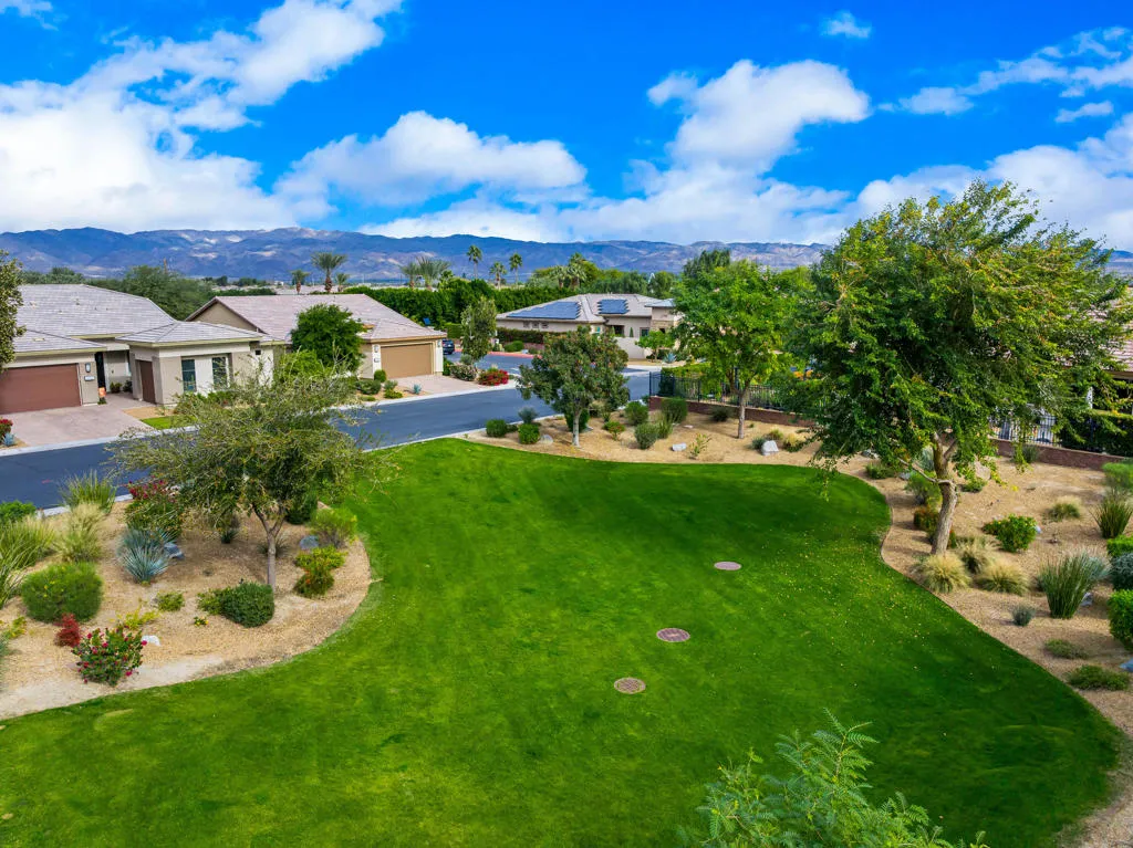 82660 E Mccarroll Drive, Indio, California 92201 home-pic-47