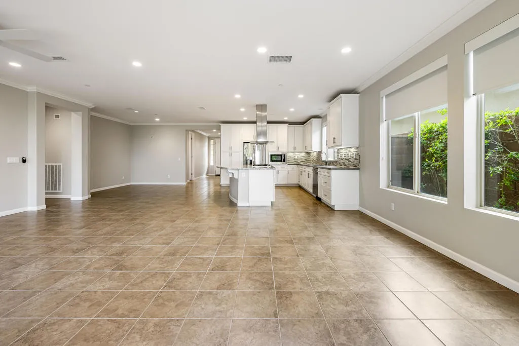 82660 E Mccarroll Drive, Indio, California 92201 home-pic-9