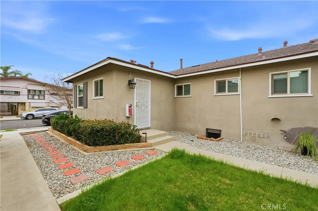 214 S Bandy Avenue, West Covina, California 91790 home-pic-10