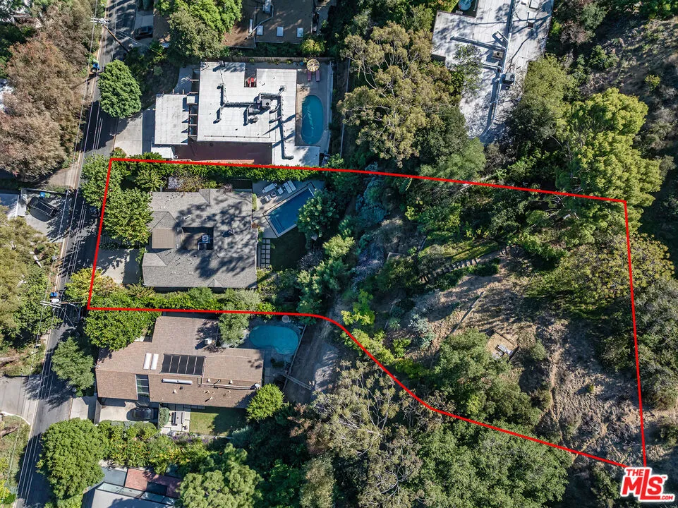 9024 Wonderland Park Avenue, Los Angeles, California 90046 home-pic-34