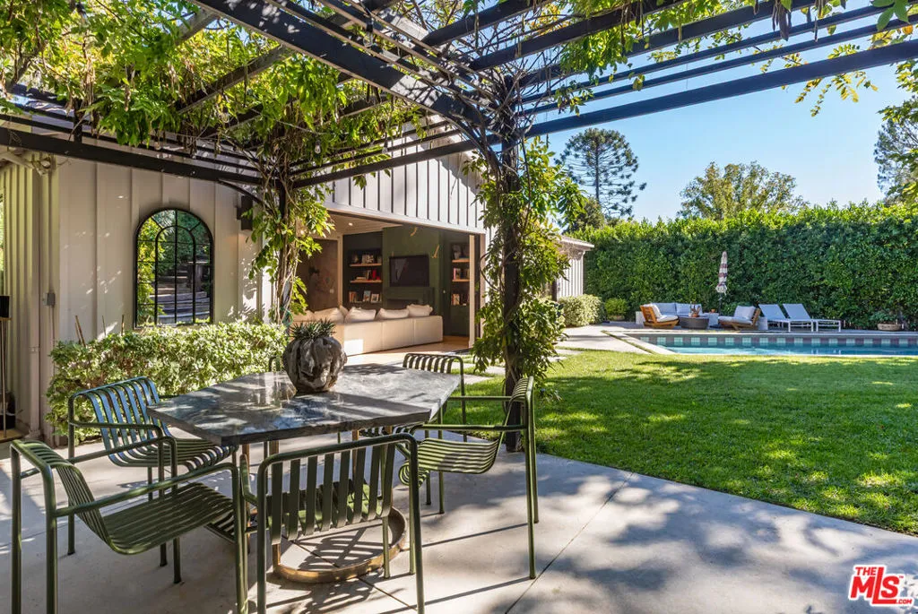 9024 Wonderland Park Avenue, Los Angeles, California 90046 home-pic-24