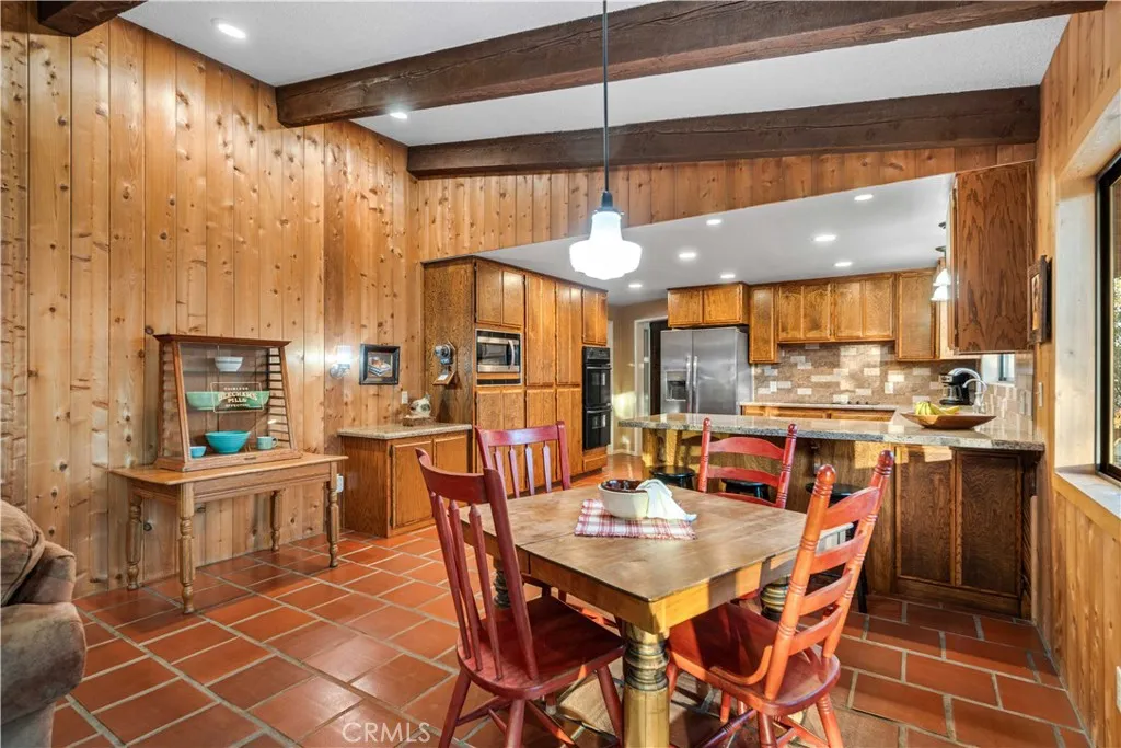 2238 W Avenue N4, Palmdale, California 93551 home-pic-10