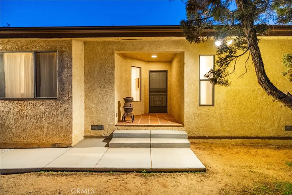 2238 W Avenue N4, Palmdale, California 93551 home-pic-37
