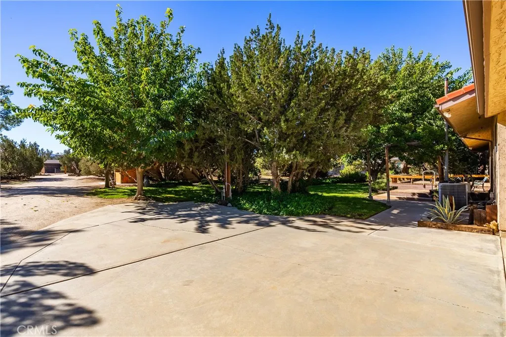 2238 W Avenue N4, Palmdale, California 93551 home-pic-32